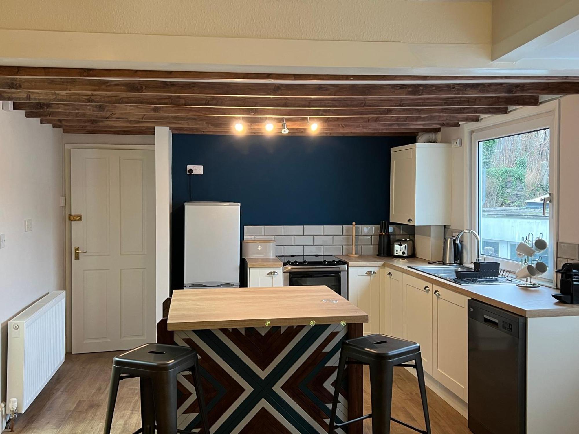 A Spacious 2 Bed Flat In Kingsbridge Town Buitenkant foto